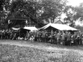 La machine à glace (lors de la  Fête de la Croix Rouge sur la Strussmatt vers 1920)